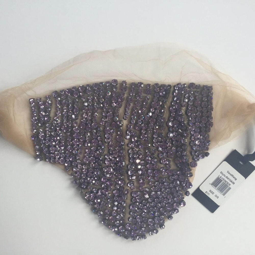 VERA WANG RUNWAY RHINESTONE BIB NECKLACE